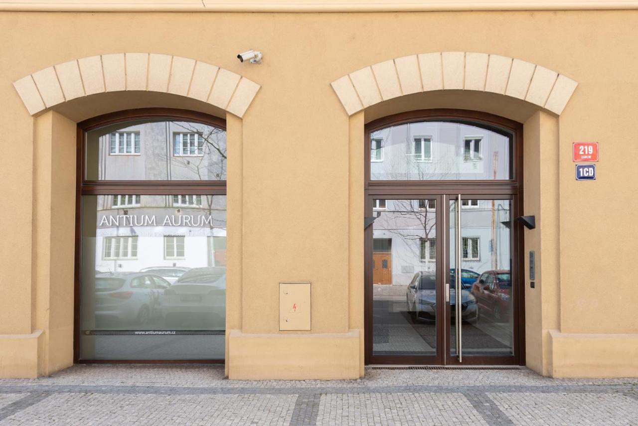 Apartment With 4 Bedrooms Praha Bagian luar foto