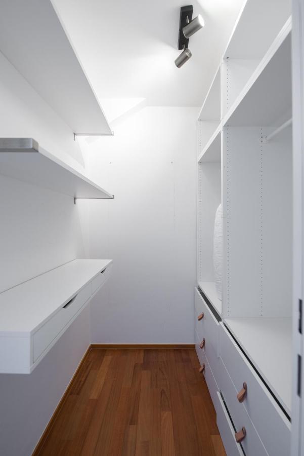 Apartment With 4 Bedrooms Praha Bagian luar foto